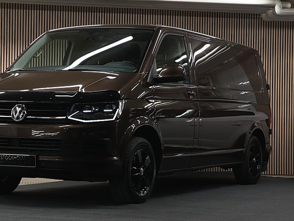 Volkswagen Transporter 2 of 5