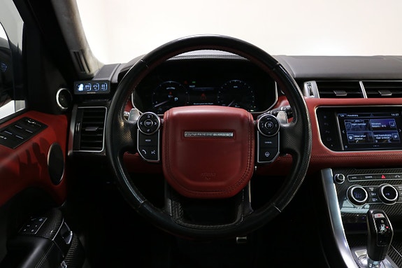 Land Rover Range Rover Sport 12 of 27