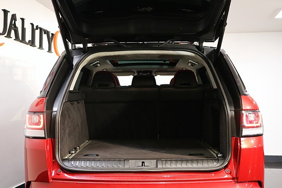 Land Rover Range Rover Sport 25 of 27