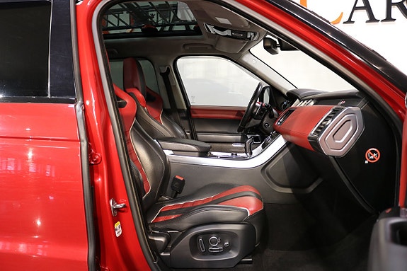 Land Rover Range Rover Sport 26 of 27