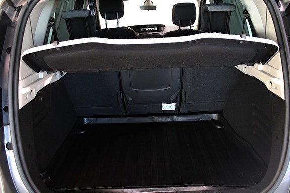 Renault Scenic 11 of 11