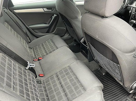 Audi A4 6 of 14