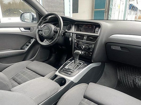 Audi A4 5 of 5
