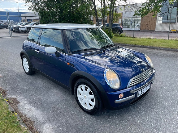 MINI Cooper 6 of 17