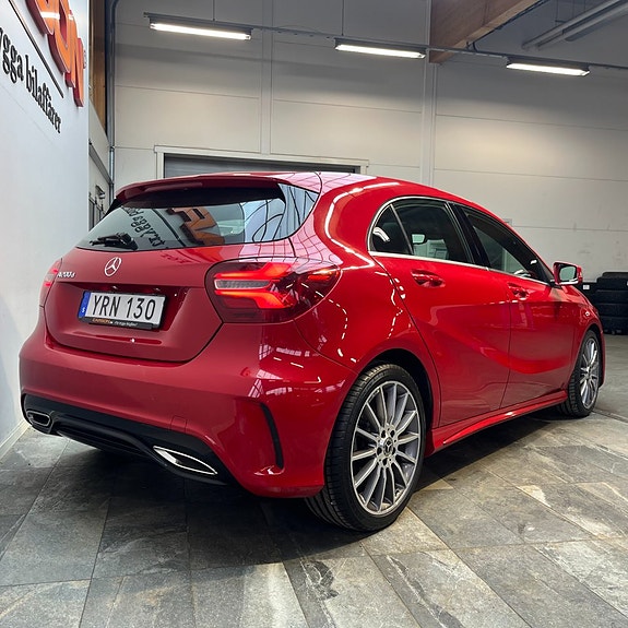 Mercedes-Benz A200 d 4 of 5