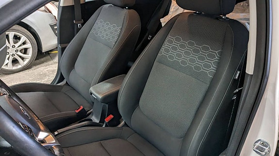 Kia Rio 6 of 6