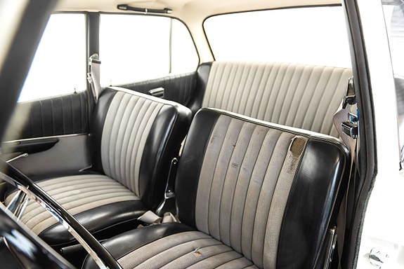 BMW 1800 18 of 19