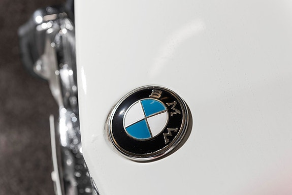BMW 1800 8 of 19