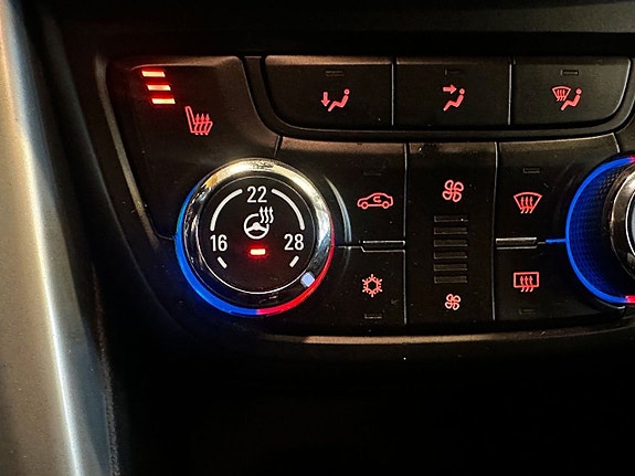 Opel Zafira Tourer 17 of 23