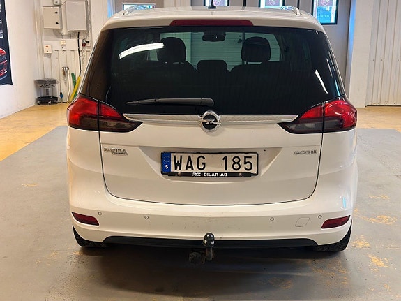 Opel Zafira Tourer 7 of 23
