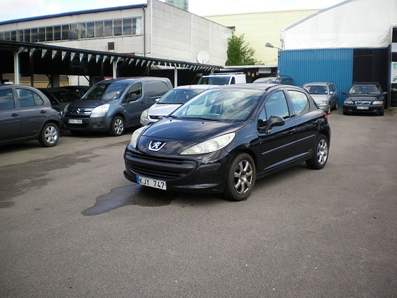 Peugeot 207 10 of 11