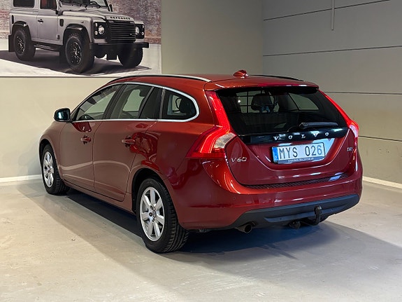Volvo V60 12 of 14