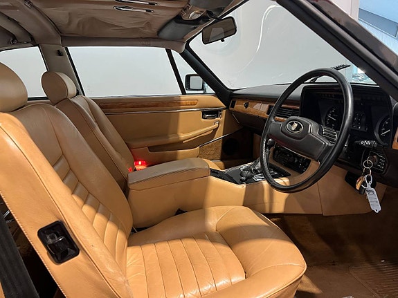 Jaguar XJS 5 of 9