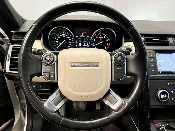 Land Rover Discovery 11 of 23