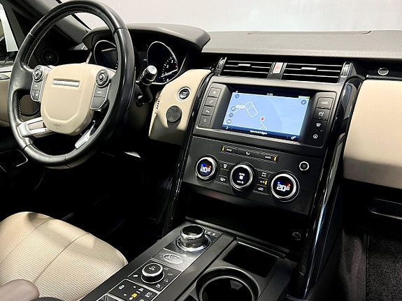 Land Rover Discovery 14 of 23