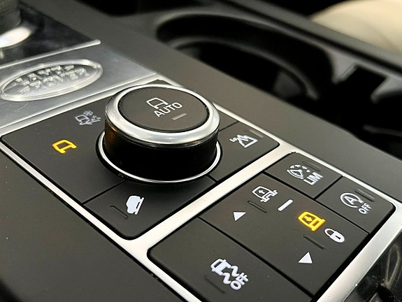 Land Rover Discovery 18 of 23