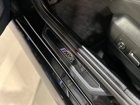 BMW M5 21 of 24