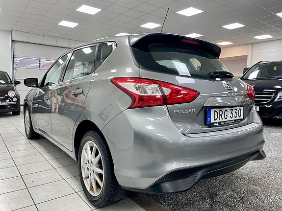 Nissan Pulsar 4 of 5