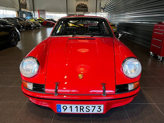 Porsche 911 T 2 of 5