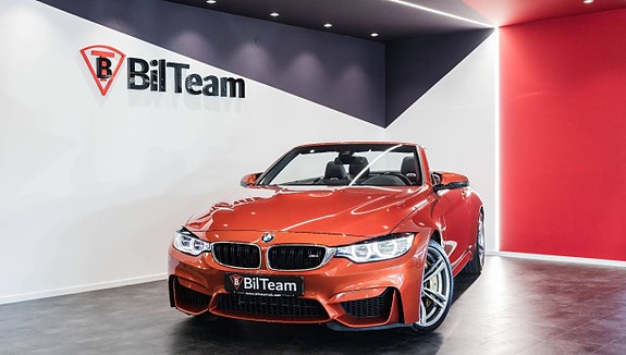 BMW M4 3 of 5