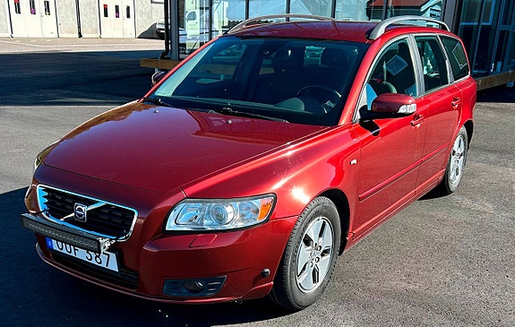 Volvo V50