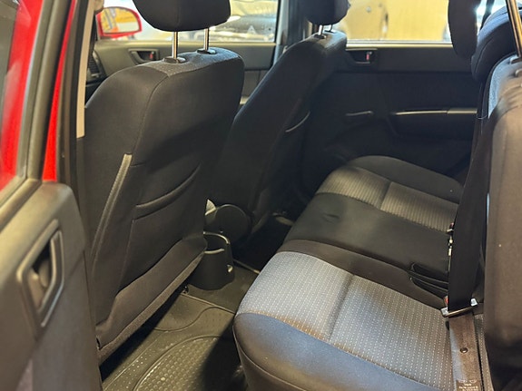 Hyundai Getz 7 of 12