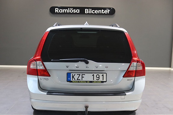 Volvo V70 9 of 25