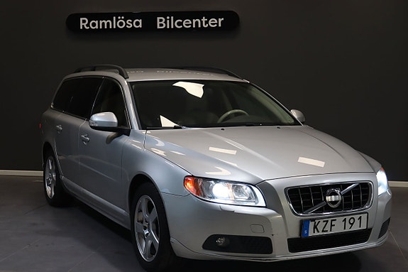 Volvo V70 5 of 25