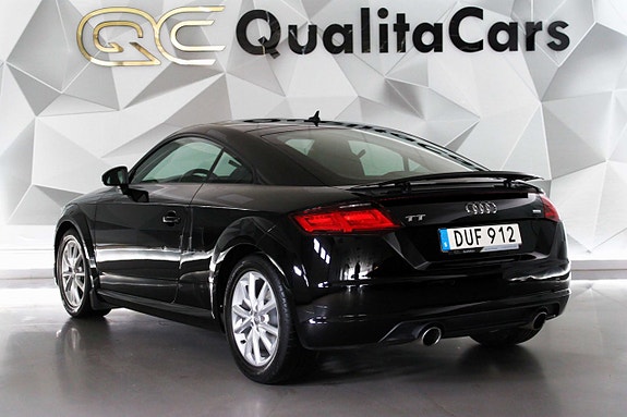 Audi TT 3 of 5