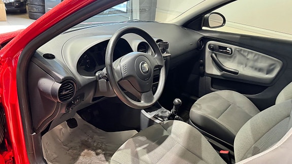 Seat Ibiza 17 of 19
