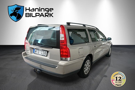 Volvo V70 6 of 19