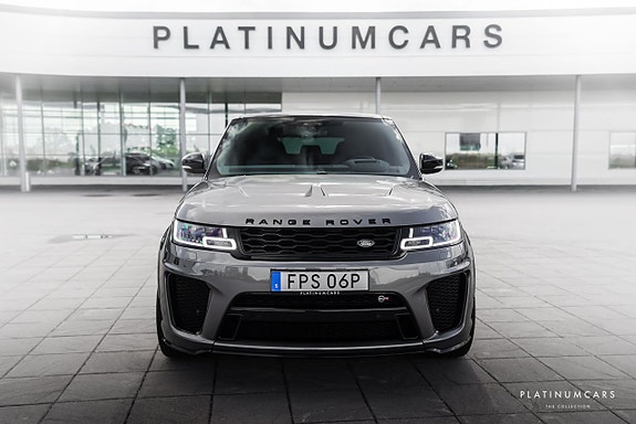 Land Rover Range Rover Sport 3 of 5