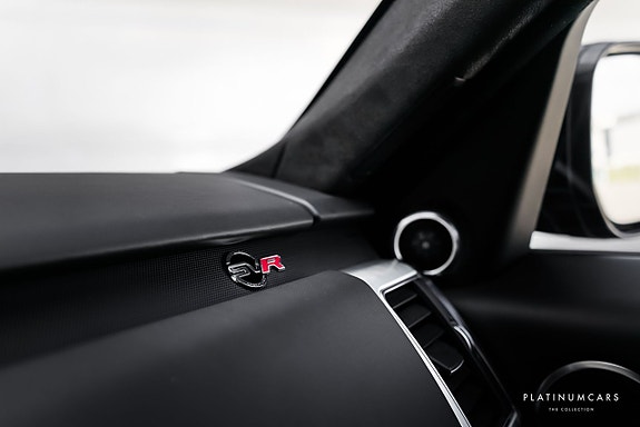 Land Rover Range Rover Sport 13 of 20