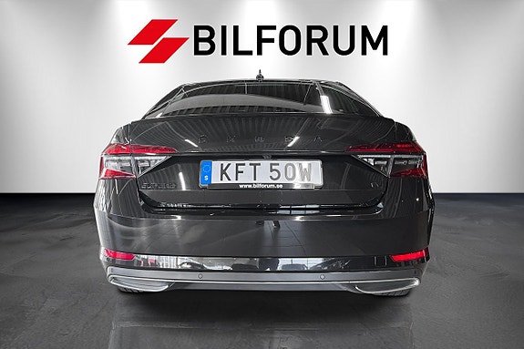 Skoda Superb 4 of 5