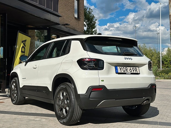 Jeep Avenger 10 of 11
