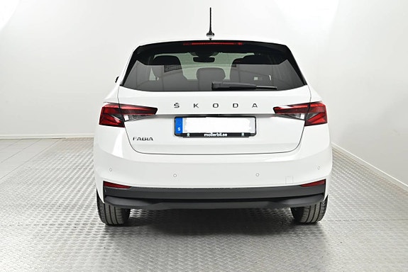 Skoda Fabia 4 of 11