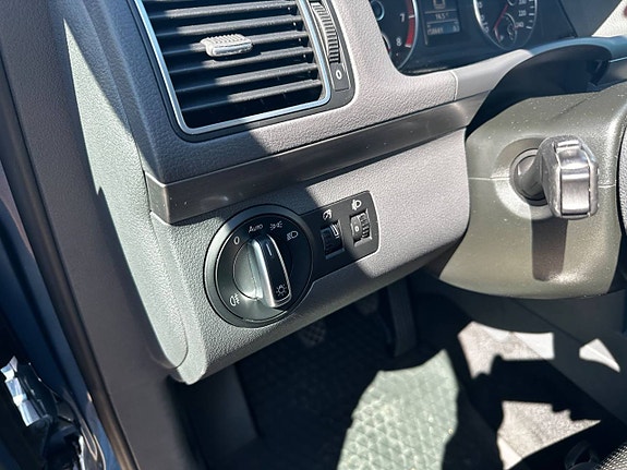 Volkswagen Touran 18 of 19