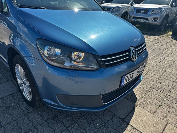 Volkswagen Touran 5 of 5