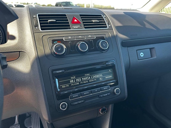 Volkswagen Touran 17 of 19