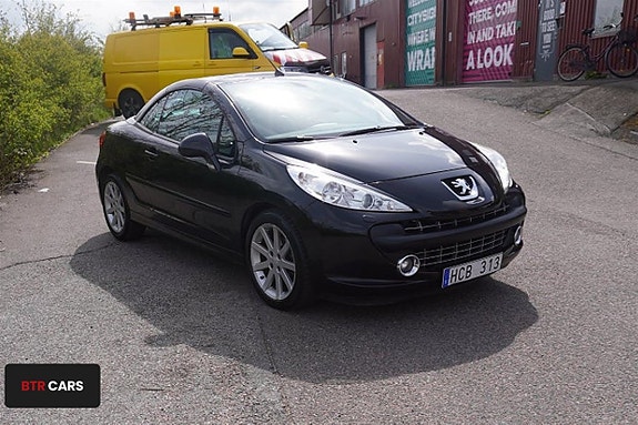Peugeot 207 2 of 5