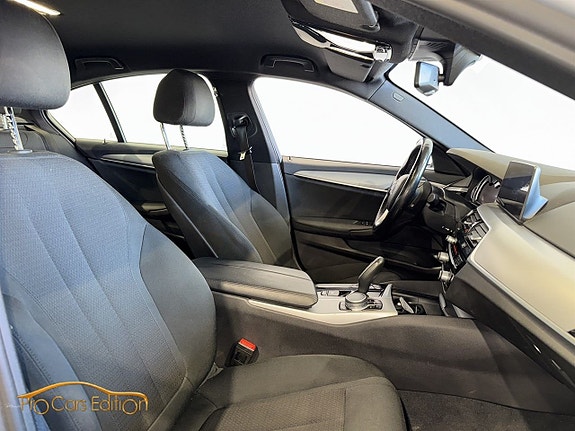 BMW 520 7 of 17