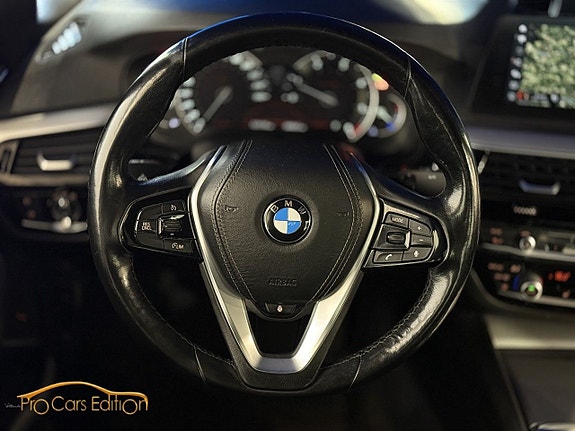 BMW 520 12 of 17