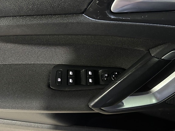 Peugeot 308 SW 17 of 17