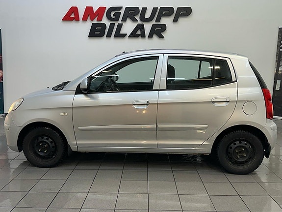Kia Picanto 3 of 12