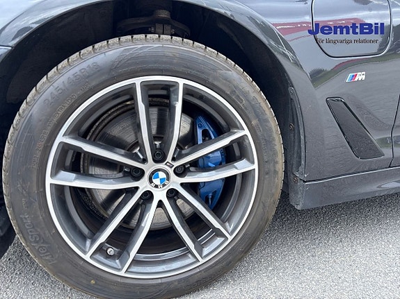 BMW 530e 16 of 16