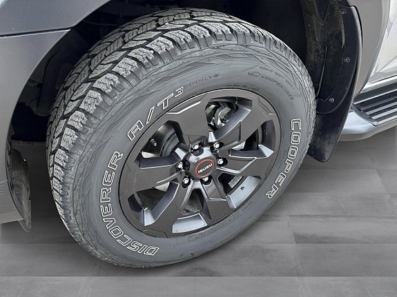 Isuzu D-max 14 of 15