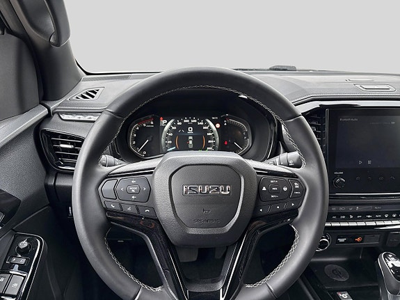 Isuzu D-max 6 of 15