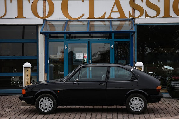 Alfa Romeo Alfasud 5 of 17
