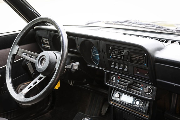 Alfa Romeo Alfasud 11 of 17