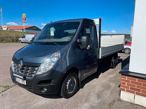 Renault Master 2 of 5